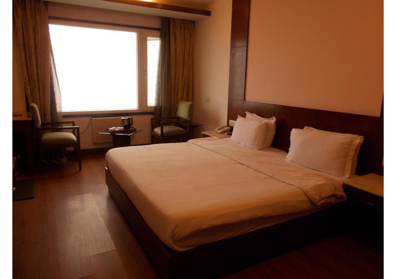 The Imperial Square Hotel Mussoorie Exterior foto
